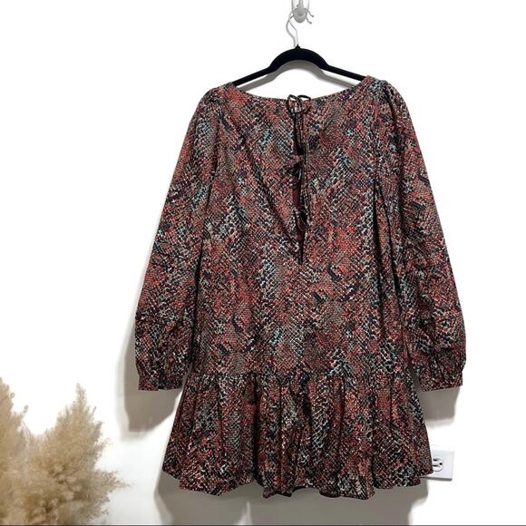 NICHOLAS Women's Devan Gathered Snake-print Crepe Mini Dress Size 4 NWT - Picture 6 of 14